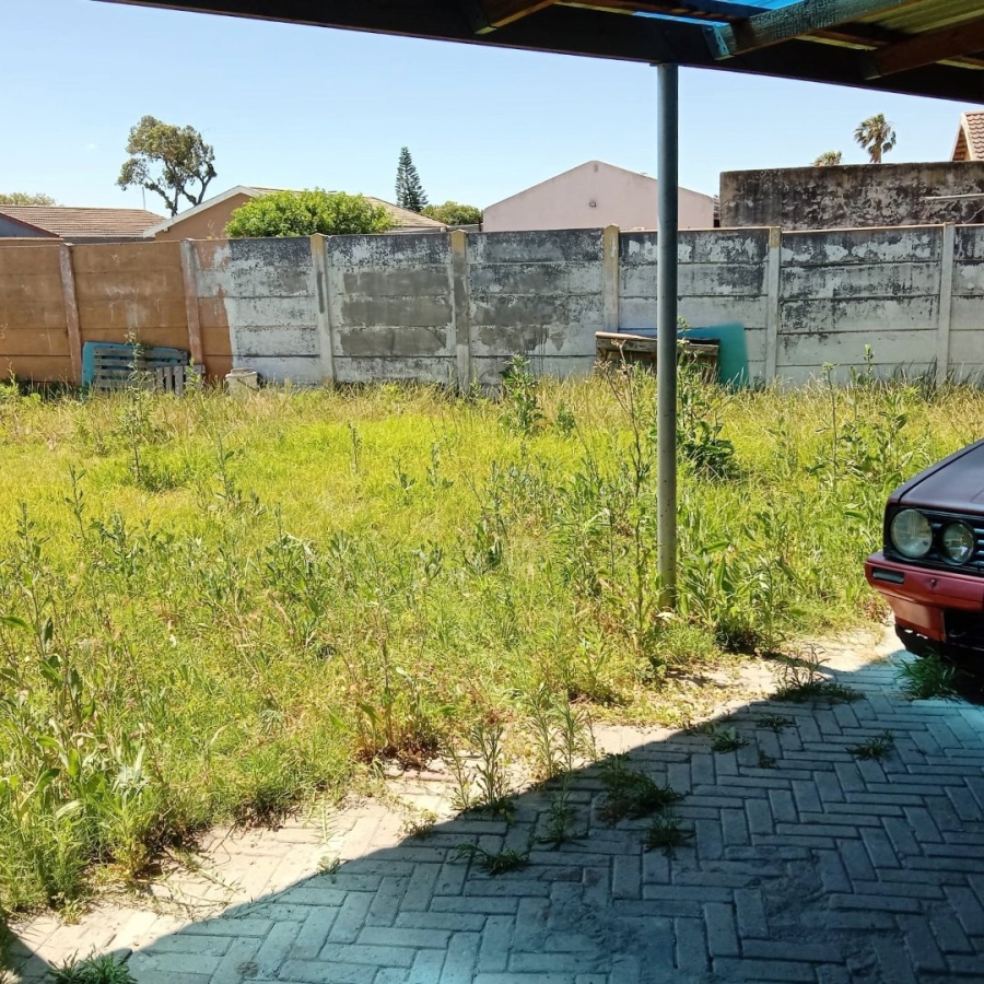 2 Bedroom Property for Sale in Gaylee Western Cape